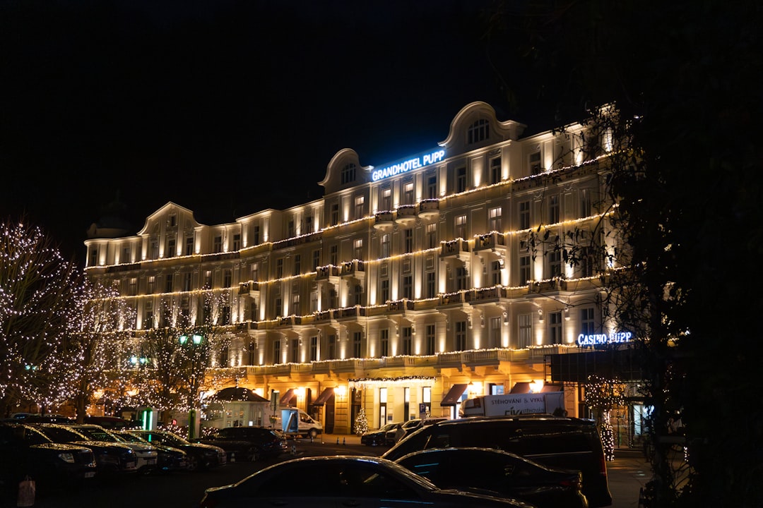 Plan Your Dream Vacation at the Luxurious StayLifeHeaven Resort